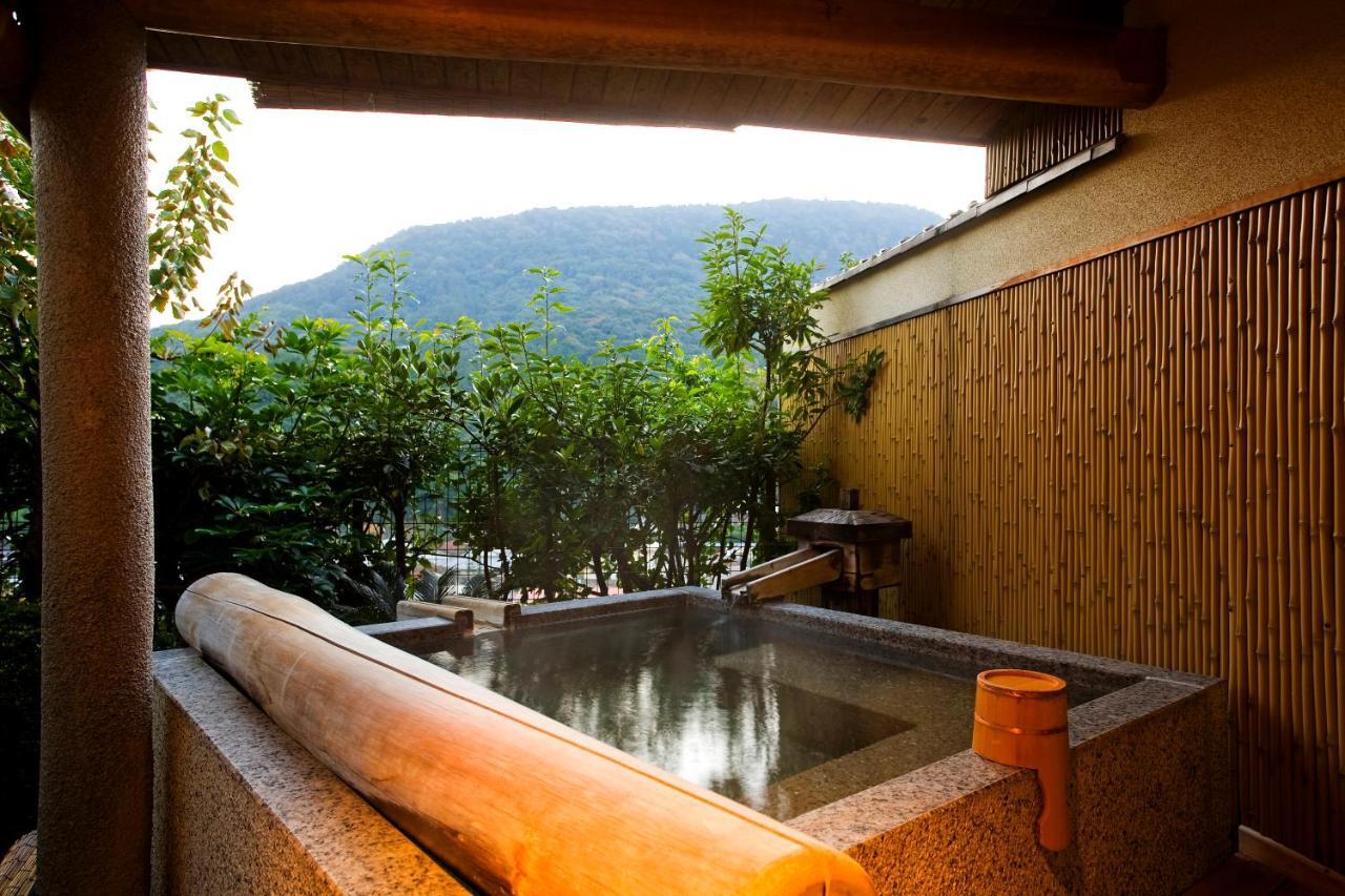 Отель Yumoto Konpira Onsen Hananoyu Kobaitei Котохира Экстерьер фото